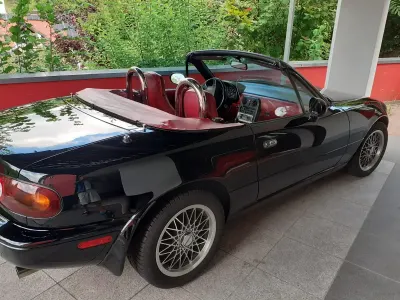 Gebraucht Mazda MX5 Edition 115 PS (84 kW) 1993 Schwarz Cabrio