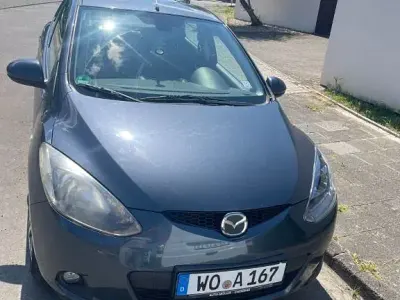 Gebraucht Mazda 2 Impuls 75 PS (55 kW) 2009 Grau Kleinwagen