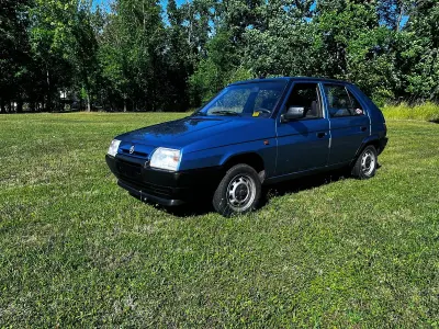 Gebraucht Skoda Favorit 67 PS (49 kW) 1994 Blau Kleinwagen