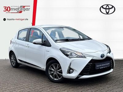 Gebraucht Toyota Yaris Hybrid Comfort 101 PS (74 kW) 2017 Weiss Kleinwagen