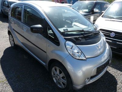 Peugeot iON