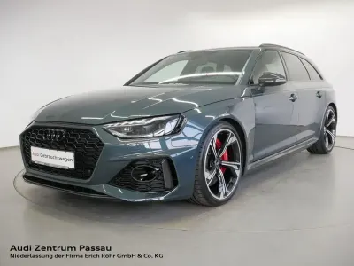 Używany Audi RS4 Ambiente 450 KM (330 kW) 2023 Zielony Kombi