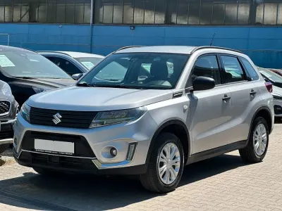 Second-hand Suzuki Vitara 129 CP (94 kW) 2021 Argintiu SUV