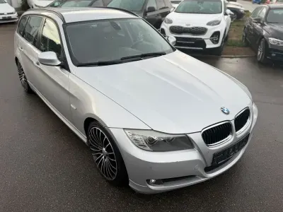 Gebraucht BMW 320 Comfort Edition 184 PS (135 kW) 2012 Silber Kombi