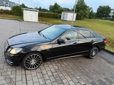 Gebraucht Mercedes E300