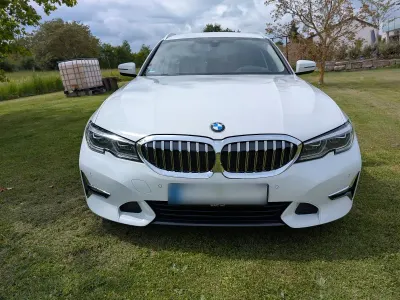 Gebraucht BMW 320 Luxury Line 190 PS (139 kW) 2019 Weiß Kombi