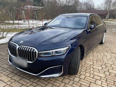Begagnad BMW 740L Sport Line 340 HK (250 kW) 2020 Blå Sedan