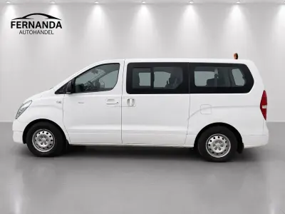 Gebraucht Hyundai H-1 Comfort 136 PS (100 kW) 2013 Gelb Van / Kleinbus