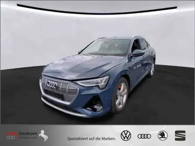 Second-hand Audi e-tron Sportback S-Line 230 kW (313 CP) 2023 Albastru SUV