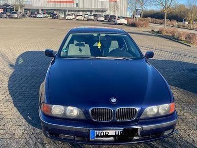 Second-hand BMW 523 170 CP (125 kW) 1997 Berlinǎ