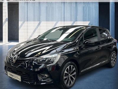 Begagnad Renault Clio V Zen 91 HK (66 kW) 2023 Svart Sedan