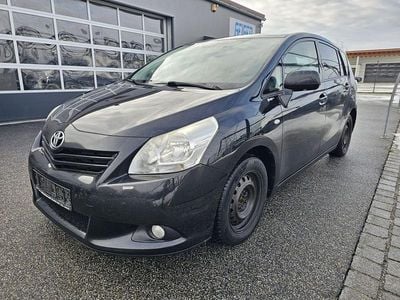 Schwarz Gebraucht 2013 Toyota Verso Travel Van / Kleinbus | 6.950 € (Fairer Preis)