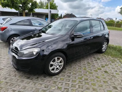 Gebraucht VW Golf VI 80 PS (58 kW) 2010 Schwarz Kleinwagen