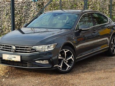 Gebraucht VW Passat R-line 200 PS (147 kW) 2020 Grau Limousine