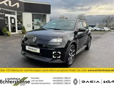 Usata Renault R5 Komfort 110 kW (150 CV) 2025 Nero Utilitaria