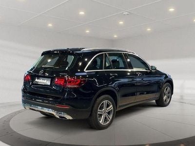 Gebraucht Mercedes GLC300e 306 PS (225 kW) 2021 Unilack schwarz SUV