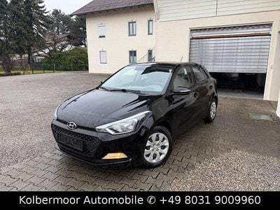 Gebraucht Hyundai i20 GO! 75 PS (55 kW) 2017 Schwarz Kleinwagen
