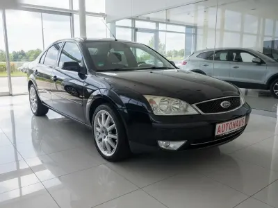 Gebraucht Ford Mondeo Trend 125 PS (91 kW) 2003 Schwarz Limousine