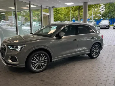 Gebraucht Audi Q3 S-Line 190 PS (139 kW) 2019 Grau SUV