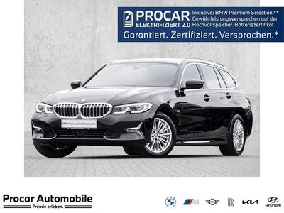 BMW 330e