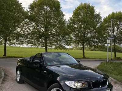 Gebraucht BMW 120 Cabriolet 177 PS (130 kW) 2009 Schwarz Cabrio