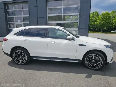 Gebraucht Mercedes EQC400 AMG line 300 kW (408 PS) 2023 Weiß SUV
