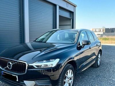 Gebraucht Volvo XC60 Momentum 190 PS (139 kW) 2020 Schwarz SUV