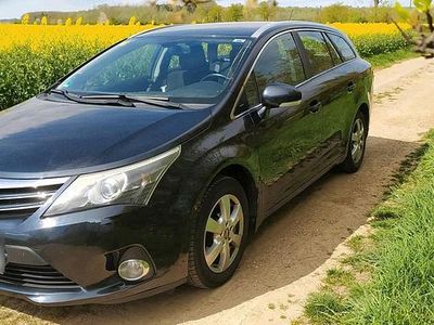 Gebraucht Toyota Avensis T2 147 PS (108 kW) 2013 Blau Kombi