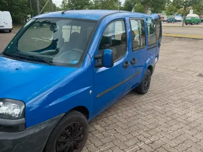 Gebraucht Fiat Doblò 48 PS (35 kW) 2002 Blau Van / Kleinbus