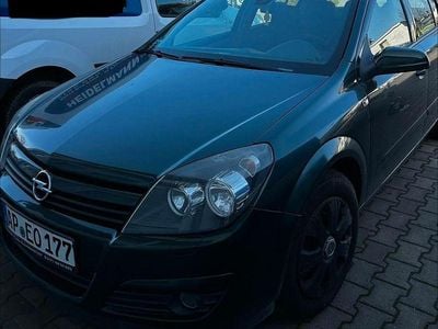 Gebraucht Opel Astra 90 PS (66 kW) 2005 Grün Limousine
