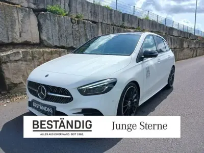 Gebraucht Mercedes 220 AMG 190 PS (139 kW) 2020 Polarweiß Limousine