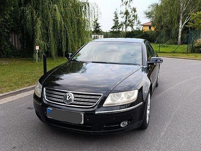 VW Phaeton