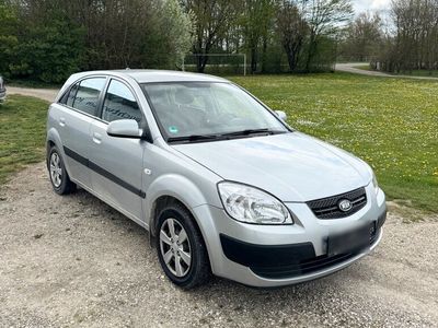 gebraucht Kia Rio Ex 1.4 *Tüv *Scheckheft *8fach Bereift