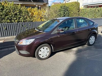 Gebraucht Ford Focus Ambiente 80 PS (58 kW) 2008 Rot Kombi