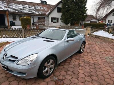 Silber Gebraucht 2005 Mercedes SLK280 Cabrio | 9.250 € (Fairer Preis)