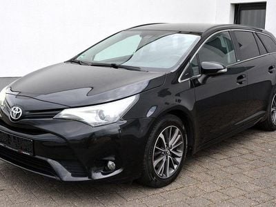 Second-hand Toyota Avensis Edition-S 143 CP (105 kW) 2017 Negru Break