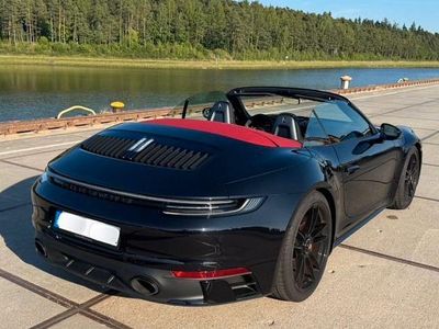 Porsche 911 Carrera GTS