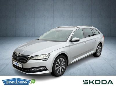 Gebraucht Skoda Superb Style 200 PS (147 kW) 2023 Brillantsilber metallic Kombi