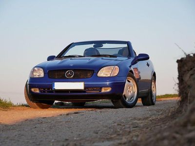 Second-hand Mercedes SLK200 136 CP (100 kW) 1998 Albastru Cabrio
