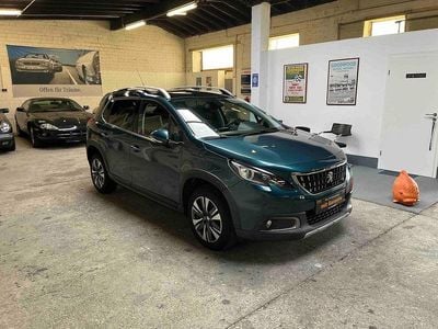 Gebraucht Peugeot 2008 Allure 110 PS (80 kW) 2017 Emerald crystal SUV
