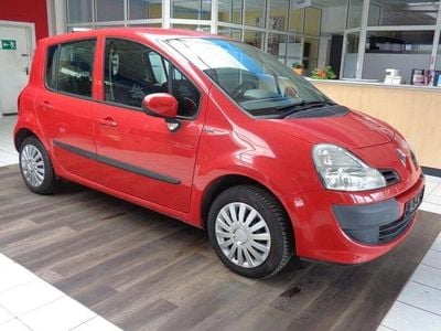 Gebraucht Renault Modus 75 PS (55 kW) 2011 Rot Van / Kleinbus