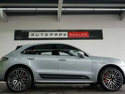 Gebraucht Porsche Macan 441 PS (324 kW) 2022 Silber SUV