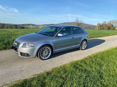 gebraucht Audi A3 2.0 FSI tiptronic S line DSG