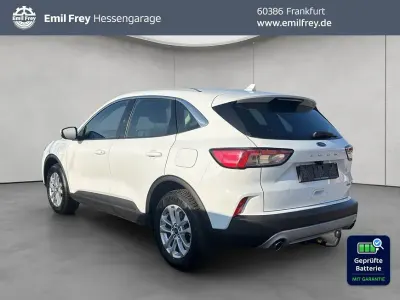 Gebraucht Ford Kuga Titanium 224 PS (164 kW) 2022 Weiß SUV