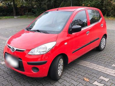 Gebraucht Hyundai i10 66 PS (48 kW) 2009 Rot Kleinwagen