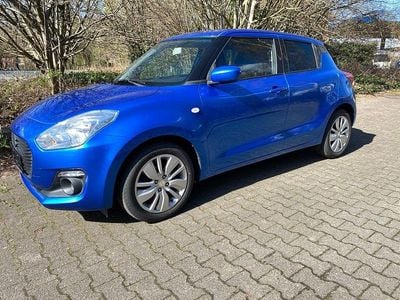 Second-hand Suzuki Swift Comfort 90 CP (66 kW) 2017 Albastru Hatchback