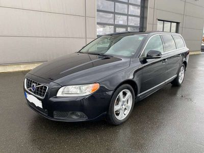 gebraucht Volvo V70 V70D5 AWD Aut. Momentum