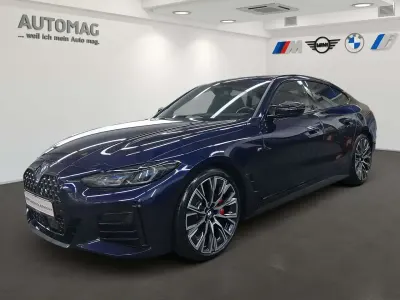 Używany BMW M4 374 KM (275 kW) 2023 Niebieski Coupe