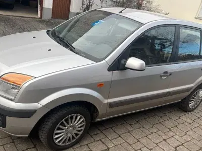 Gebraucht Ford Fusion 80 PS (58 kW) 2007 Grau Kleinwagen