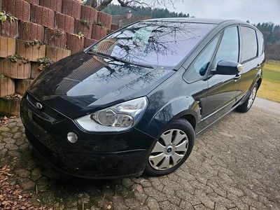 Schwarz Gebraucht 2010 Ford S-MAX S Van / Kleinbus | 3.290 € (Guter Preis)